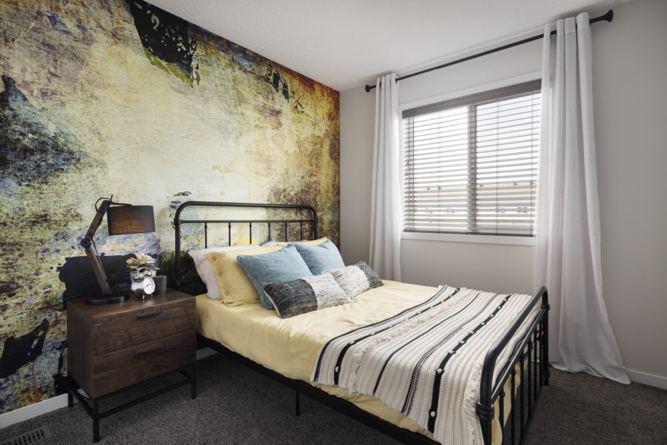 Morrison Edmonton Cadence 116 second bedroom