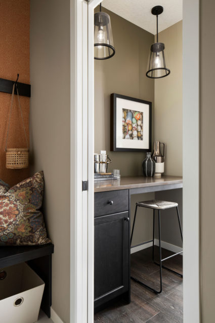 108 mudroom workspace